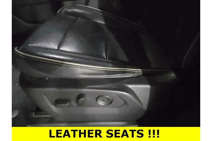 $37983 : Chevrolet Tahoe 2021 4x4 Pre image 5