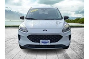 $19997 : Ford Escape 2022 AWD SE 4dr thumbnail