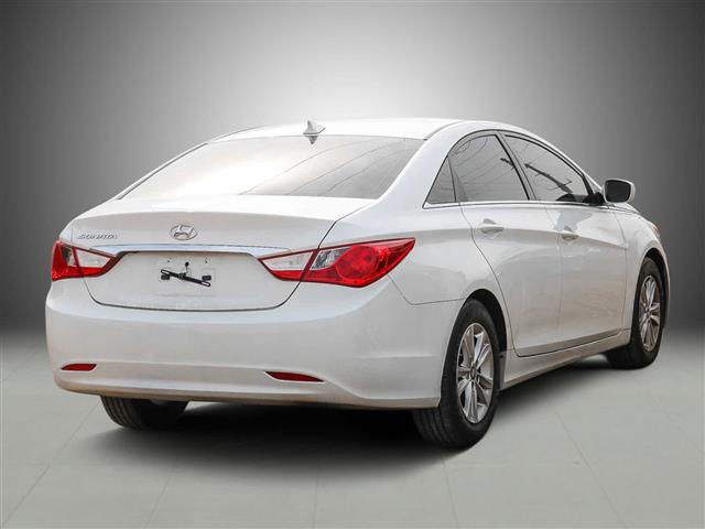 $12999 : Pre-Owned 2013 Hyundai Sonata image 4