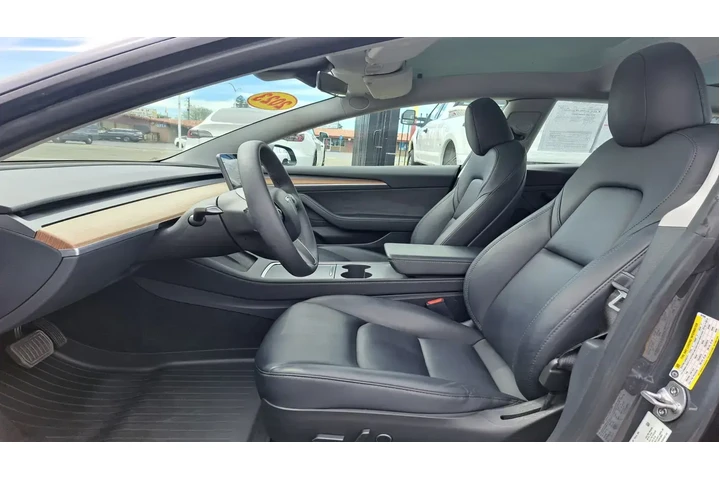 $31988 : Tesla Model 3 2023 4dr Sedan image 4