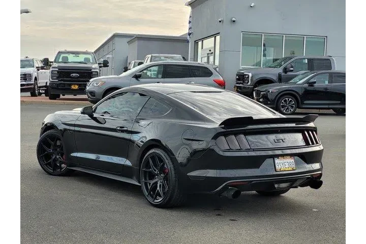 $26500 : Ford Mustang 2017 GT 2dr Fas image 6