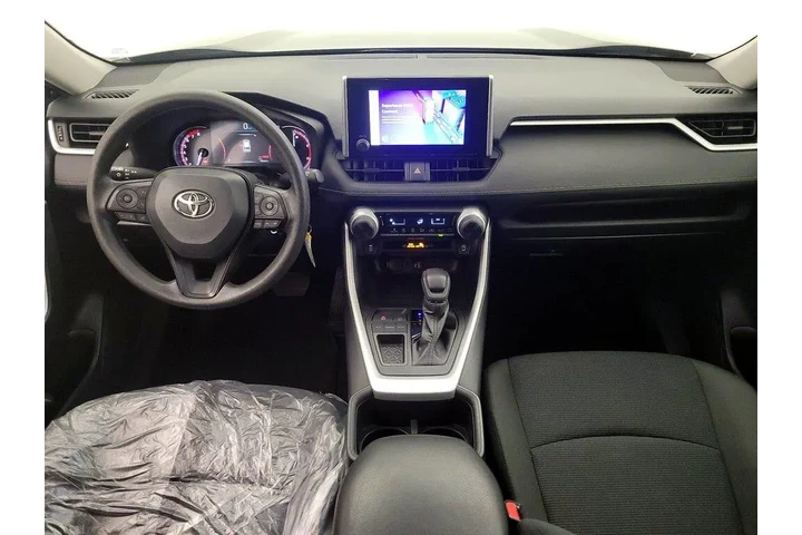 $25998 : Toyota RAV4 2024 LE 4dr SUV image 9