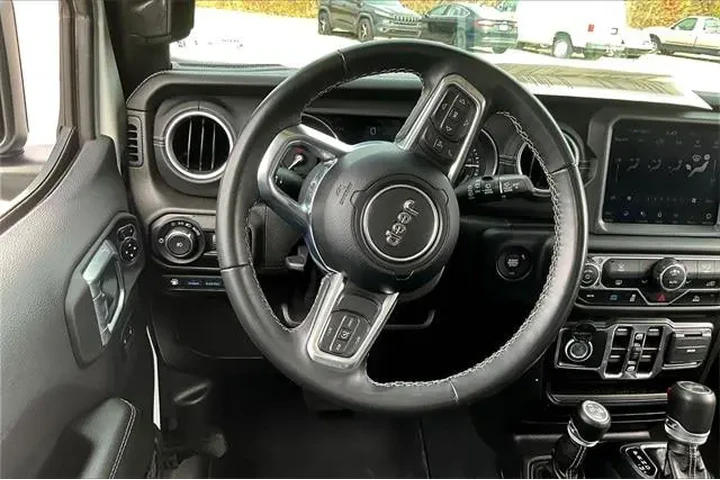 $29999 : Jeep Wrangler Unlimited 2021 image 5