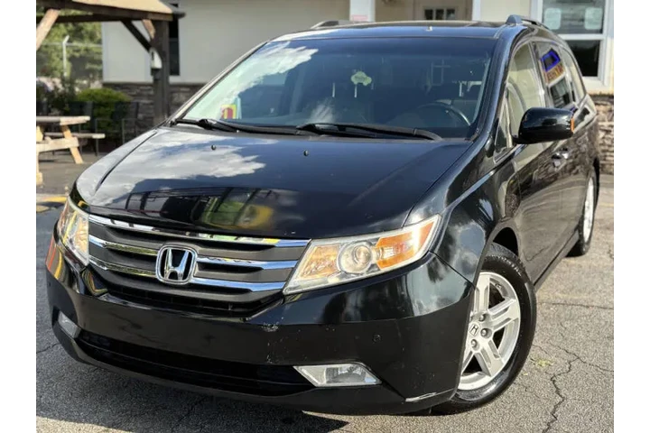 2012 Odyssey Touring Elite image 1