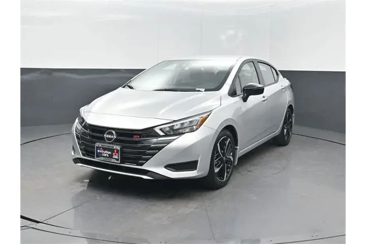 $17995 : Nissan Versa 2025 SR 4dr Sed image 1