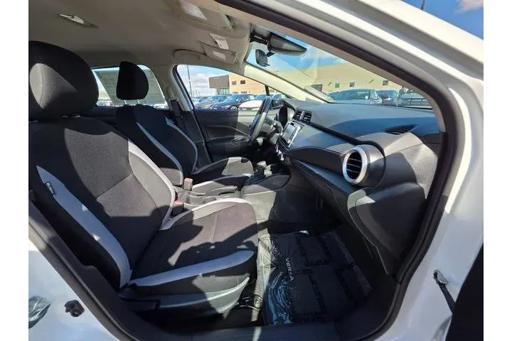 $17360 : Nissan Versa 2025 S 4dr Seda image 10
