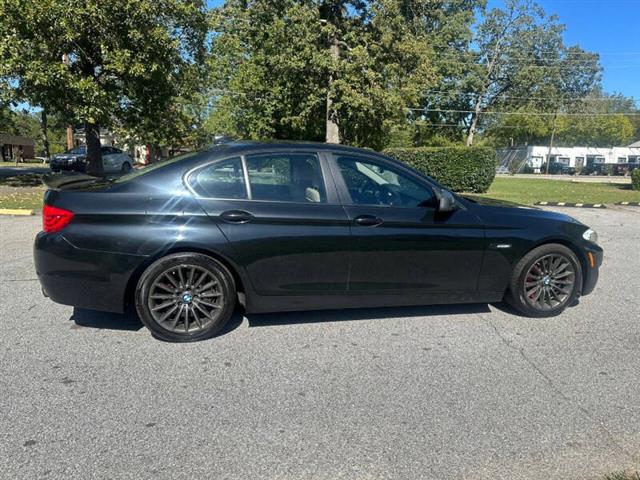 $5800 : 2011 BMW 5 Series 535i image 9