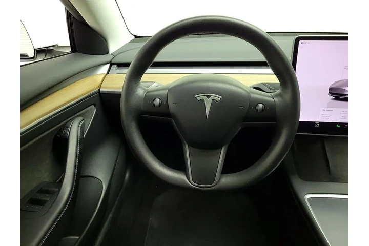 $27998 : Tesla Model 3 2023 4dr Sedan image 10
