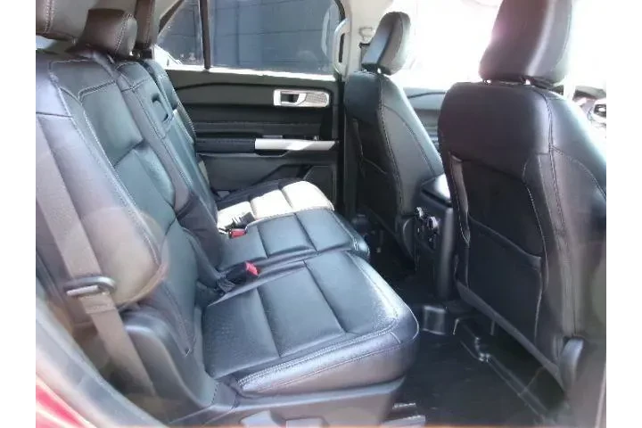 $35979 : Ford Explorer 2023 AWD Limit image 5