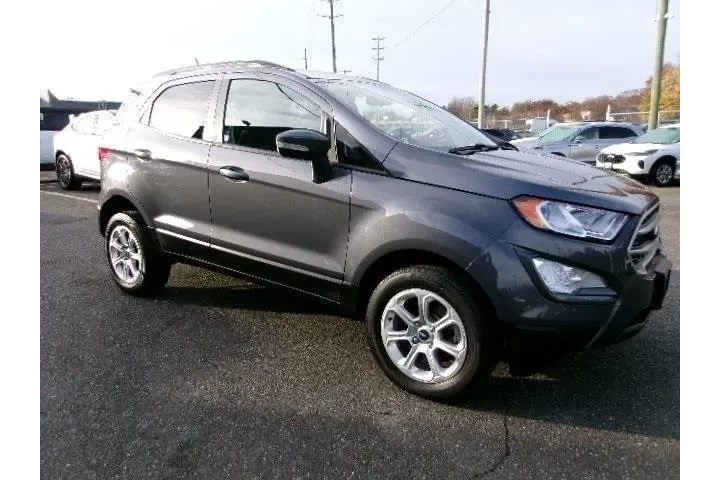$18996 : Ford EcoSport 2022 AWD SE 4d image 2