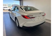 $25589 : Toyota Camry 2025 SE 4dr Sed thumbnail