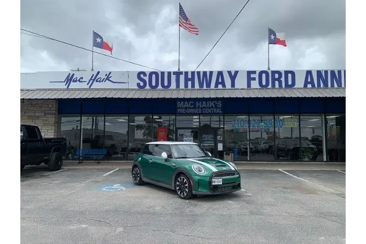 $20497 : MINI Hardtop 2 Door 2023 Coo image 1