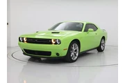$26998 : Dodge Challenger 2023 SXT 2d thumbnail