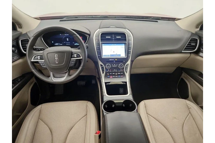 $31998 : Lincoln Nautilus 2020 AWD Re image 9