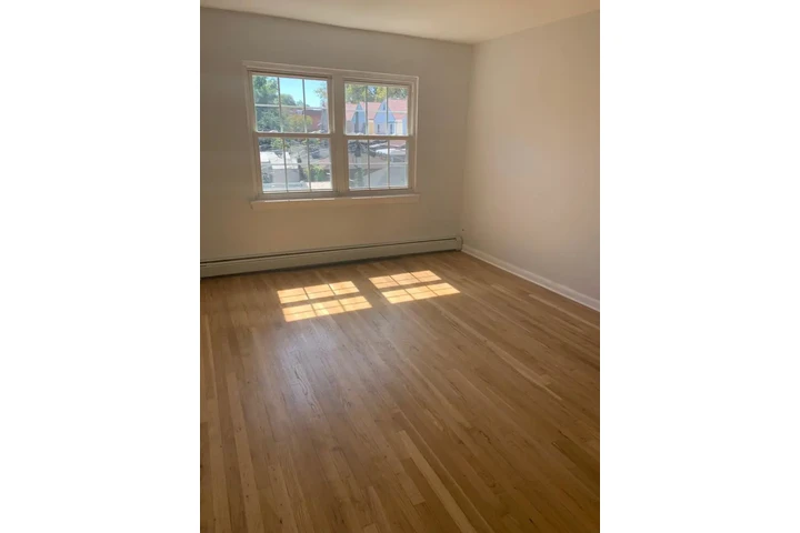 $3500 : Apt. 3 Dormitorios 1.5 Banos image 8