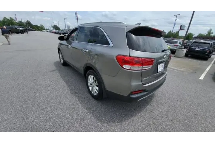 $10987 : Kia Sorento 2017 EX V6 4dr S image 3