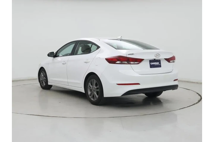 $13599 : Hyundai ELANTRA 2017 SE 4dr image 2
