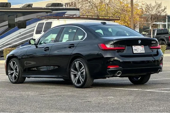 $37965 : BMW 3 Series 2024 330i 4dr S image 7