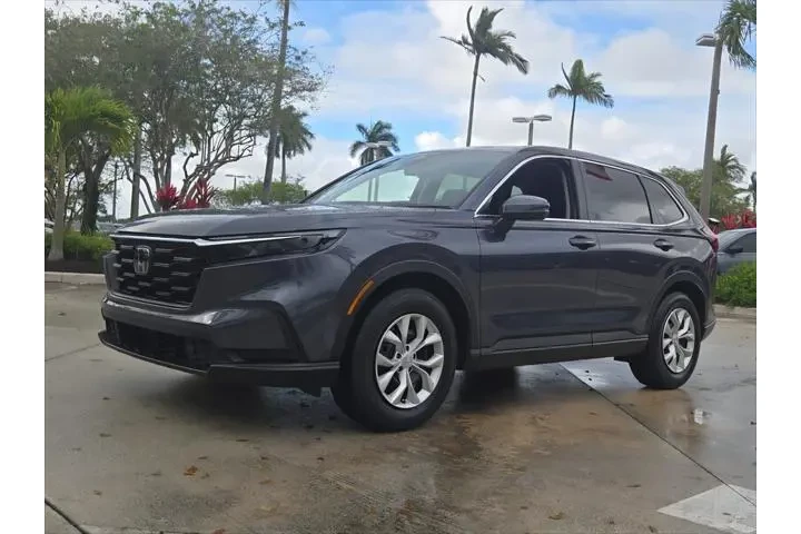 $28662 : Honda CR-V 2026 LX 4dr SUV image 2