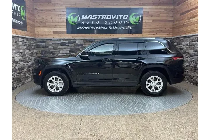 $33399 : Jeep Grand Cherokee 2023 4x4 image 6