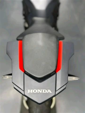 $22000 : Honda 1000rr image 3