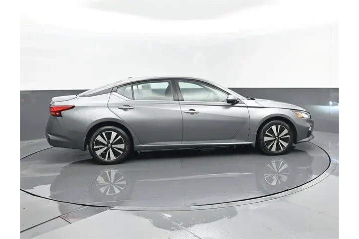 $18255 : Nissan Altima 2021 AWD 2.5 S image 4