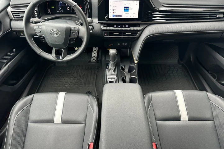 $33000 : Toyota Camry 2026 Nightshade image 6