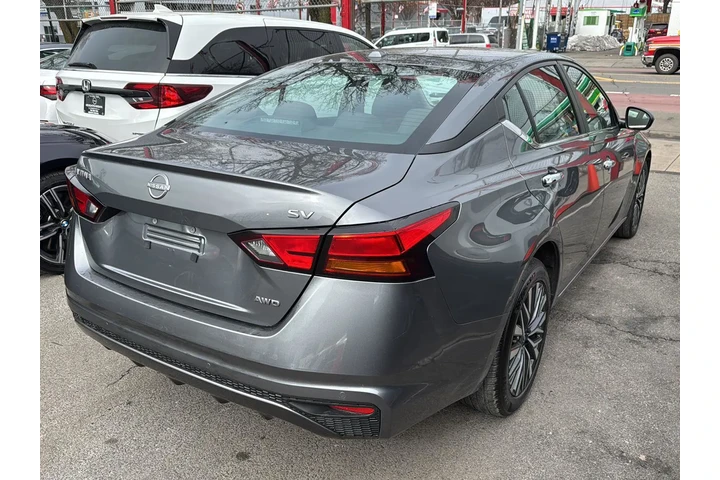 $19490 : Nissan Altima 2024 AWD 2.5 S image 8