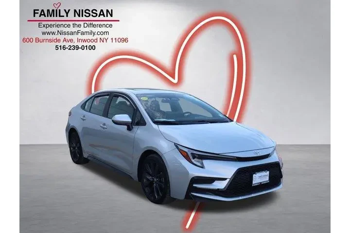 $24305 : Toyota Corolla 2025 SE 4dr S image 1