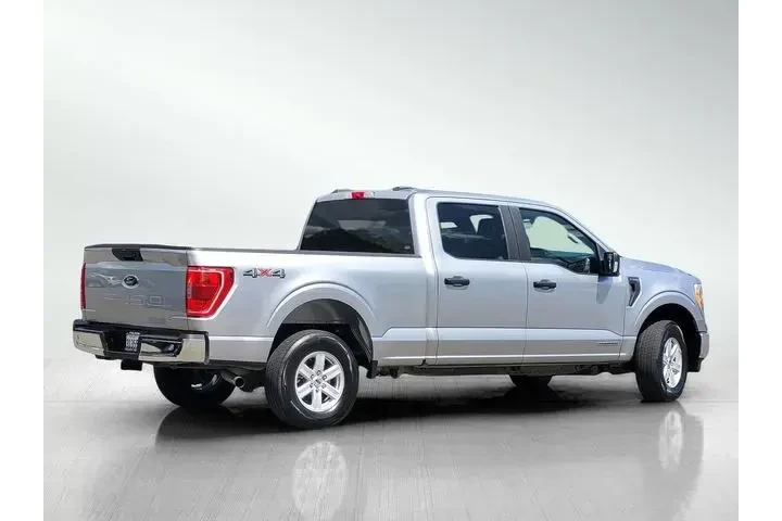 $33125 : Ford F-150 2022 4x4 XL 4dr S image 2