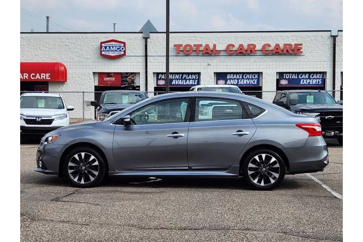 $11985 : 2017 Sentra SR image 4