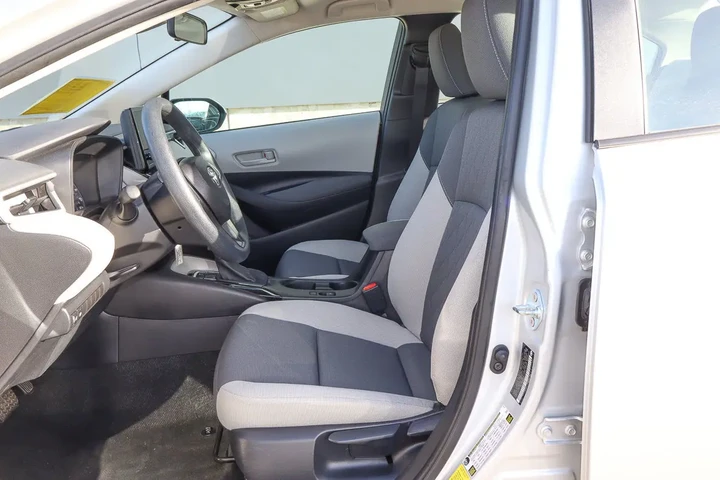 $20488 : 2025 Corolla LE CVT image 7