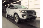$17293 : Ford Explorer 2018 AWD XLT 4 thumbnail