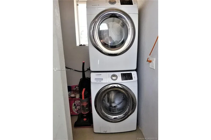 $1000 : ¡DE NUEVO EN EL MERCADO Y LIST image 5