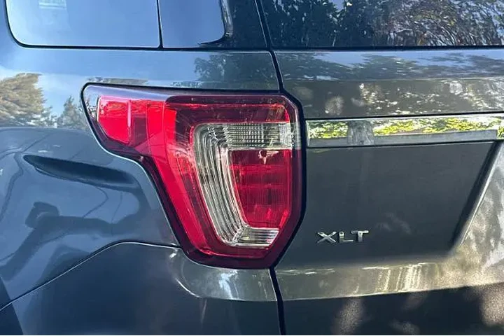 $10995 : Ford Explorer 2016 AWD XLT 4 image 10
