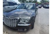 $9977 : Chrysler 300 2010 C HEMI 4dr thumbnail