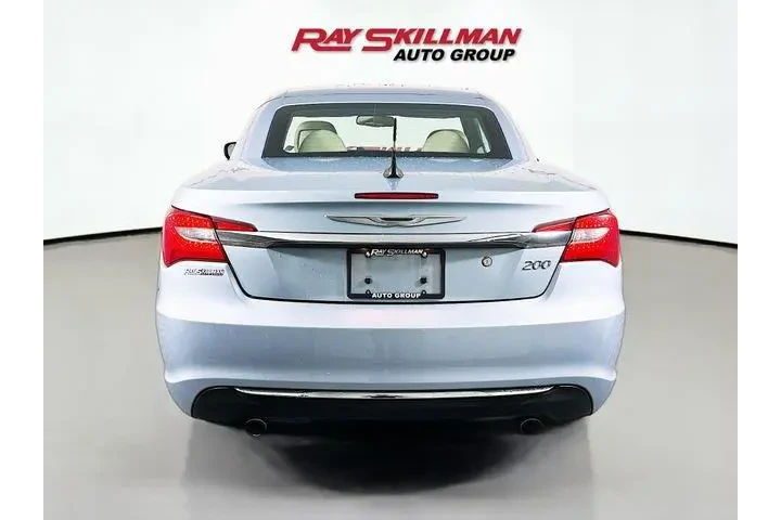 $12975 : Chrysler 200 2013 Limited 2d image 6