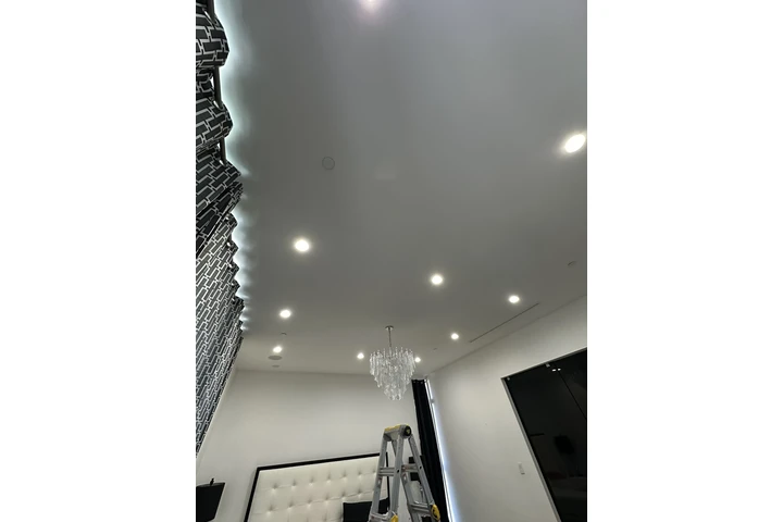 Electrician image 3