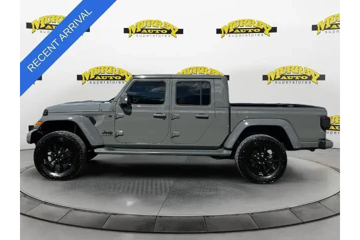 $34635 : Jeep Gladiator 2022 4x4 Over image 2