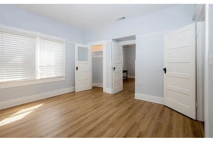 $2500 : 3 bedroom house in Los Angeles image 5