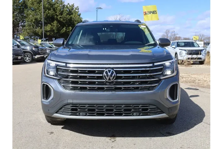 $30977 : Volkswagen Atlas 2025 AWD SE image 3