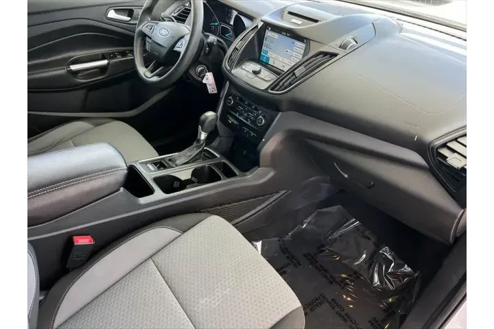 $8499 : Ford Escape 2017 SE 4dr SUV image 6