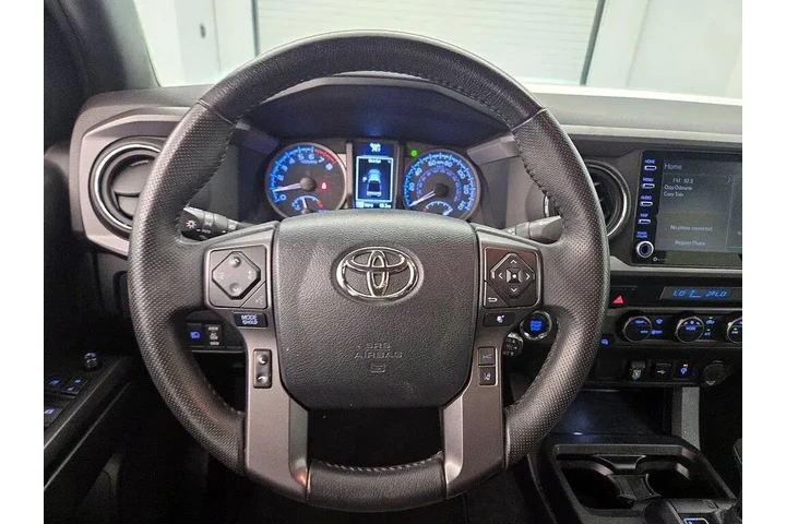 $31998 : Toyota Tacoma 2023 4x4 TRD S image 10