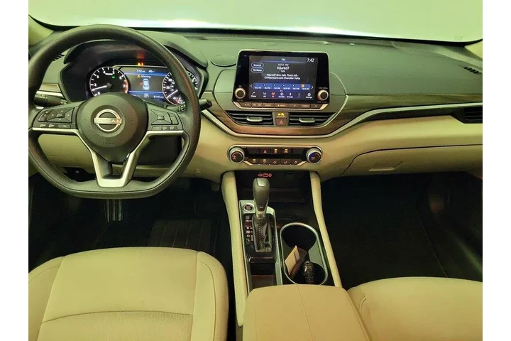 $21998 : Nissan Altima 2023 2.5 SV 4d image 9