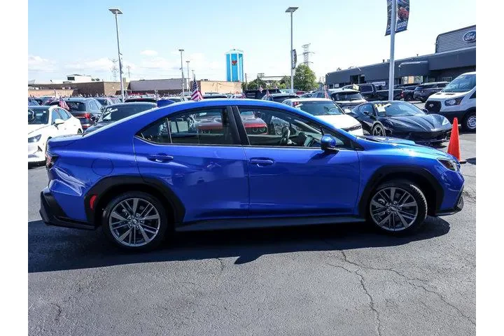 $30890 : Subaru WRX 2024 AWD Base 4dr image 9