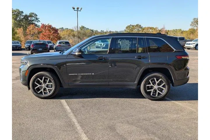 $33994 : Jeep Grand Cherokee 2024 4x2 image 6