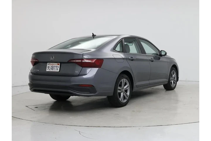 $19998 : Volkswagen Jetta 2024 SE 4dr image 8