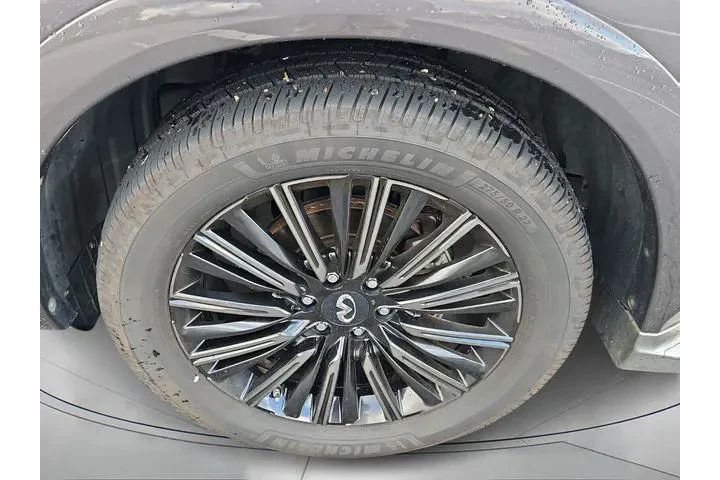 $24692 : INFINITI QX80 2019 AWD Limit image 9