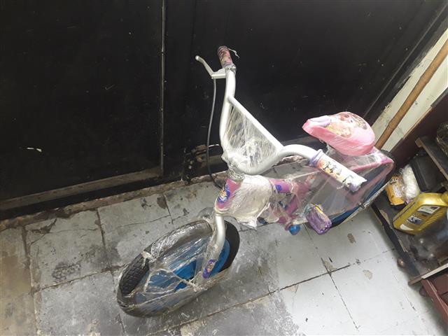 $150000 : Bicicleta de niña image 2