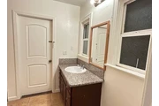 2BEDS 1BR HOUSE FOR RENT IN LA